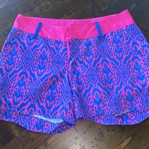 Birdies and Bows golf shorts